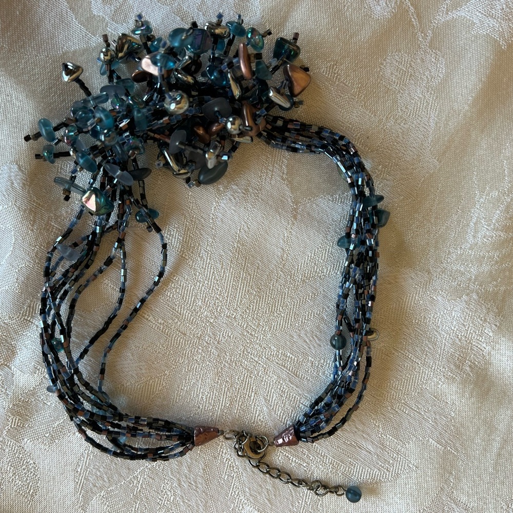 Elegant Blue Beaded Necklace